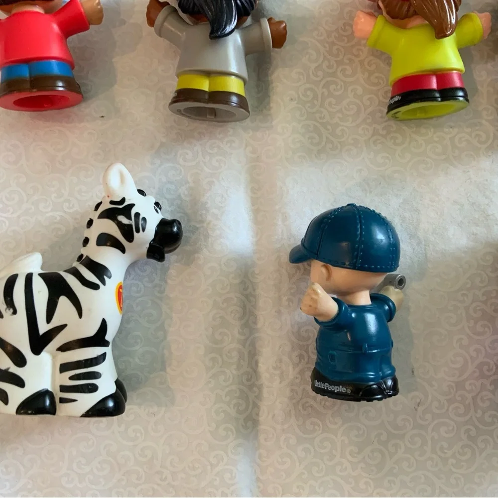 Lot Of 7 Fisher Price Little People Figures Firefighters Zebra